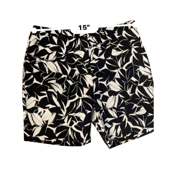 Mario Serrani Comfort Stretch Fabric Shorts with Tummy Control (Black/White, 12) - Picture 2 of 6